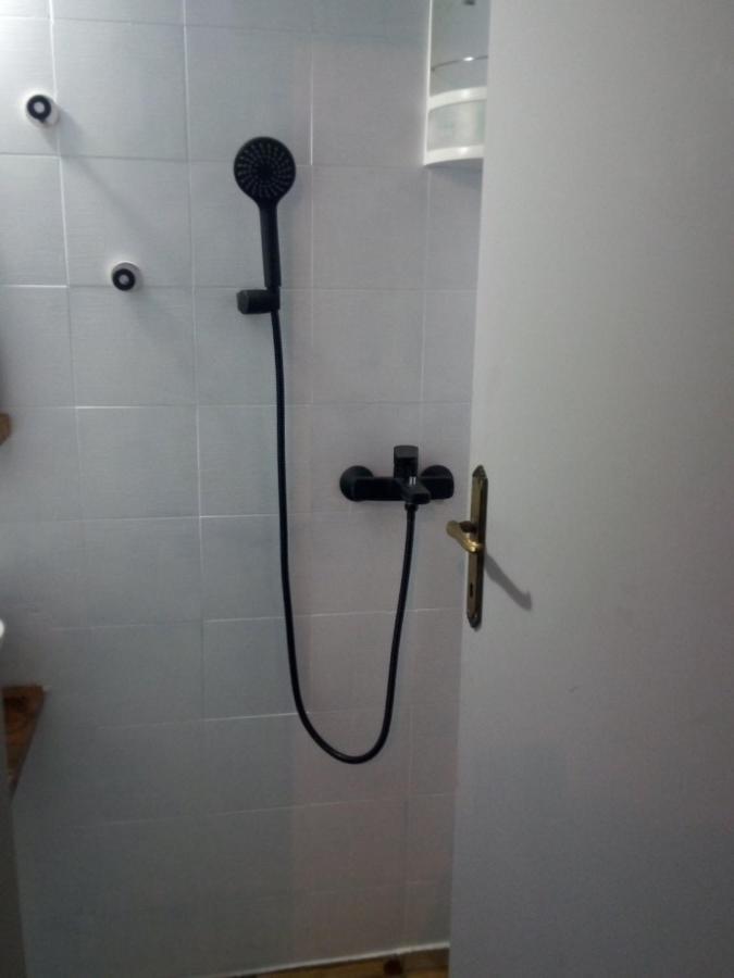 Clock'S House Apartment Nafpaktos Bagian luar foto